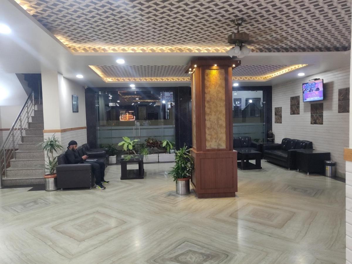 Hotel The Vaishno Devi Hills Katra  Kültér fotó